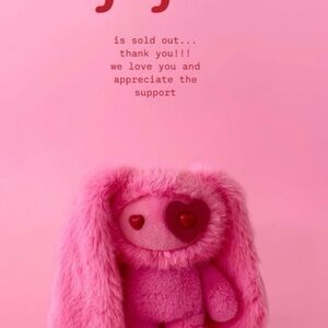 Sold out CJ Hendry juju Tessa